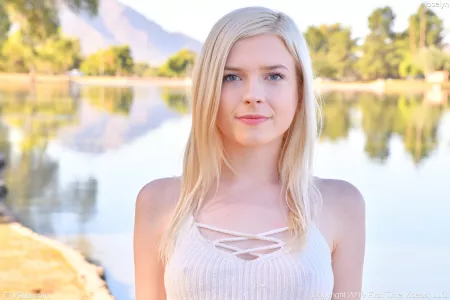 Радость летнего отдыха в осеннем пейзаже